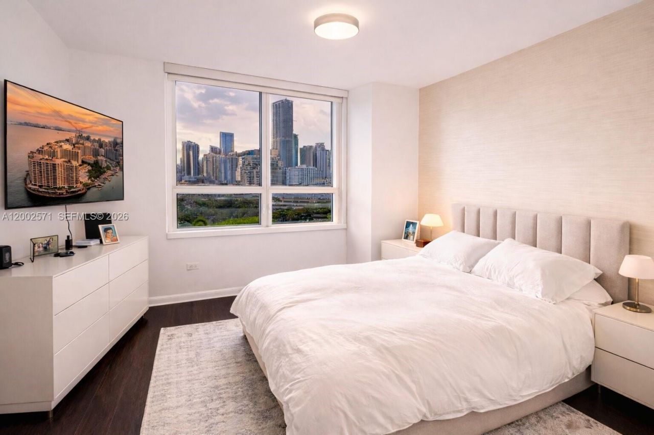 848 Brickell Key Dr , Unit 905, Miami, FL 33131 Photo