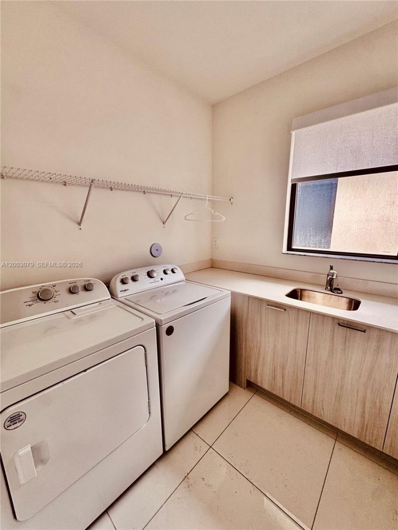 8108 NW 48th Ter , Unit 8108, Doral, FL 33166 Photo