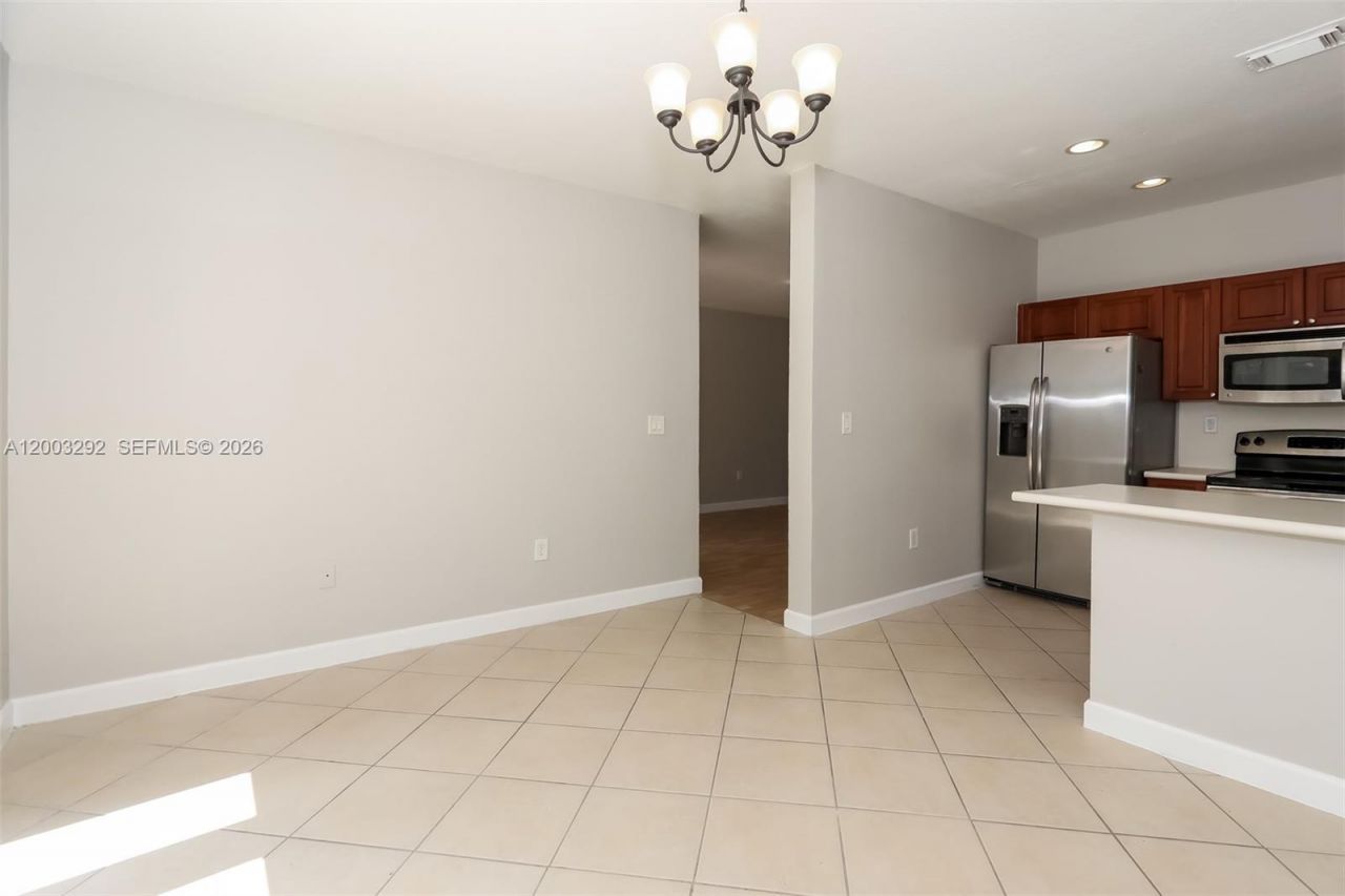 3168 NE 4th St, Homestead, FL 33033 Photo
