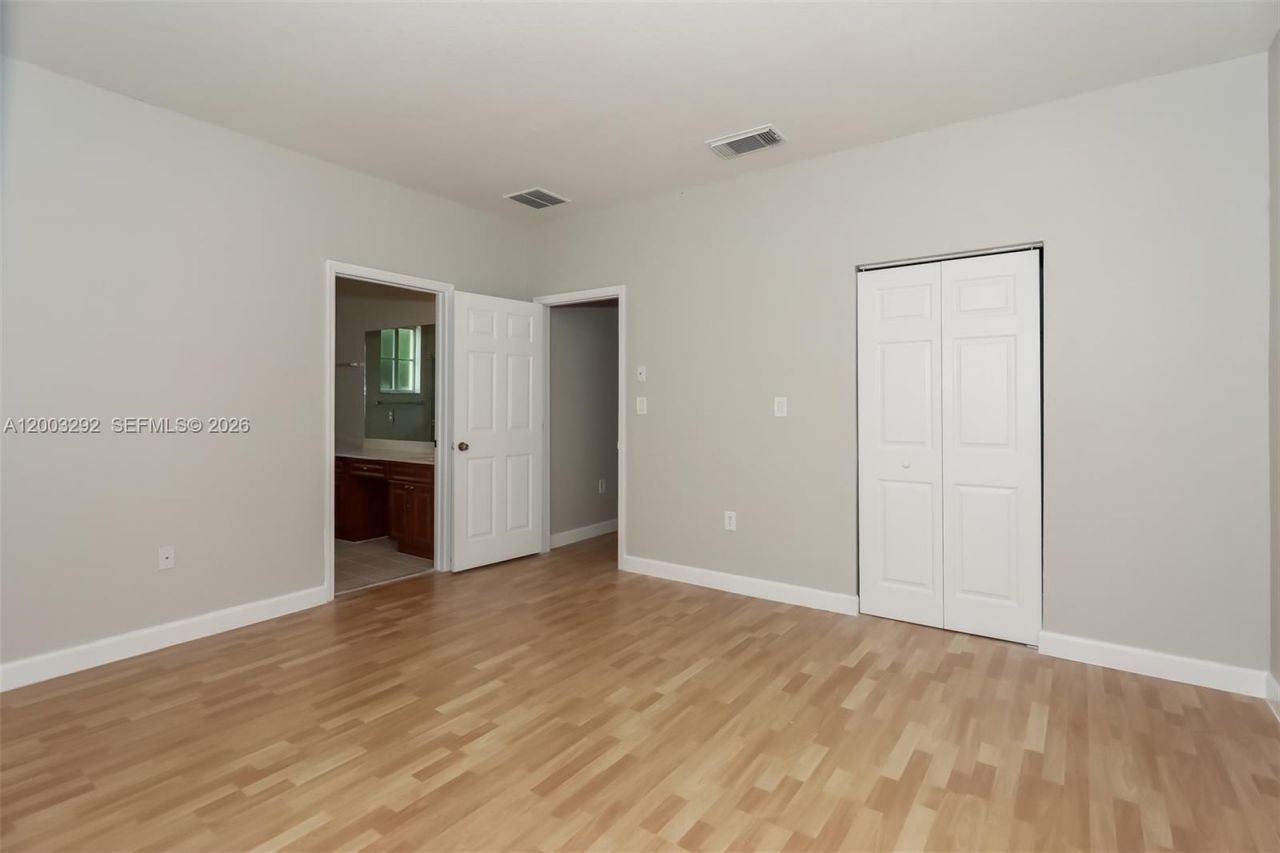 3168 NE 4th St, Homestead, FL 33033 Photo