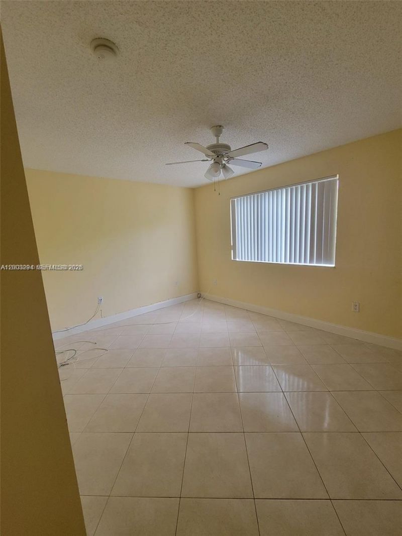 3204 Coral Lake Ln, Unit 3204, Coral Springs, FL 33065 Photo