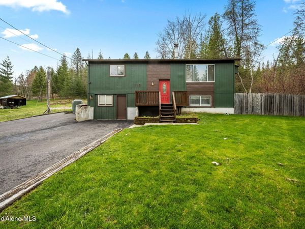 115 Belair DR, Pinehurst, ID 83850