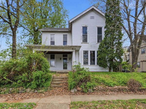 403 W North Street , Greenfield, IN 46140