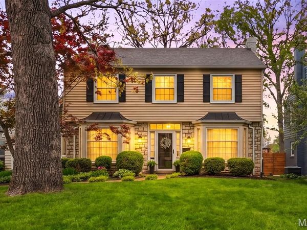 325 Woodside Drive, Kirkwood, MO 63122