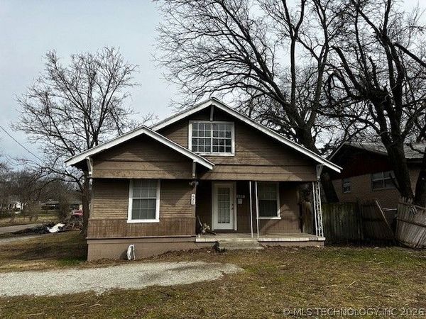 430 W 10th , Ada, OK 74820