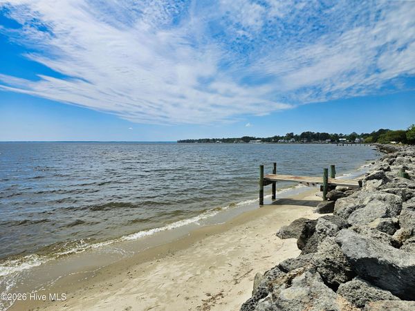 3564 Janiero Road , Arapahoe, NC 28510