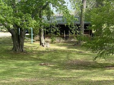 5831 Old Hwy 54, Philpot, KY 42366