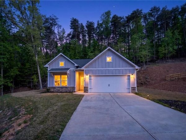 118 Cherokee Drive, Waleska, GA 30183