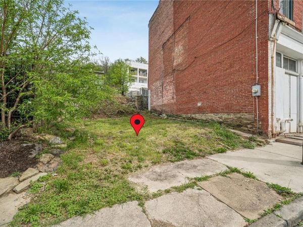 506 Armandale St, Pittsburgh, PA 15212