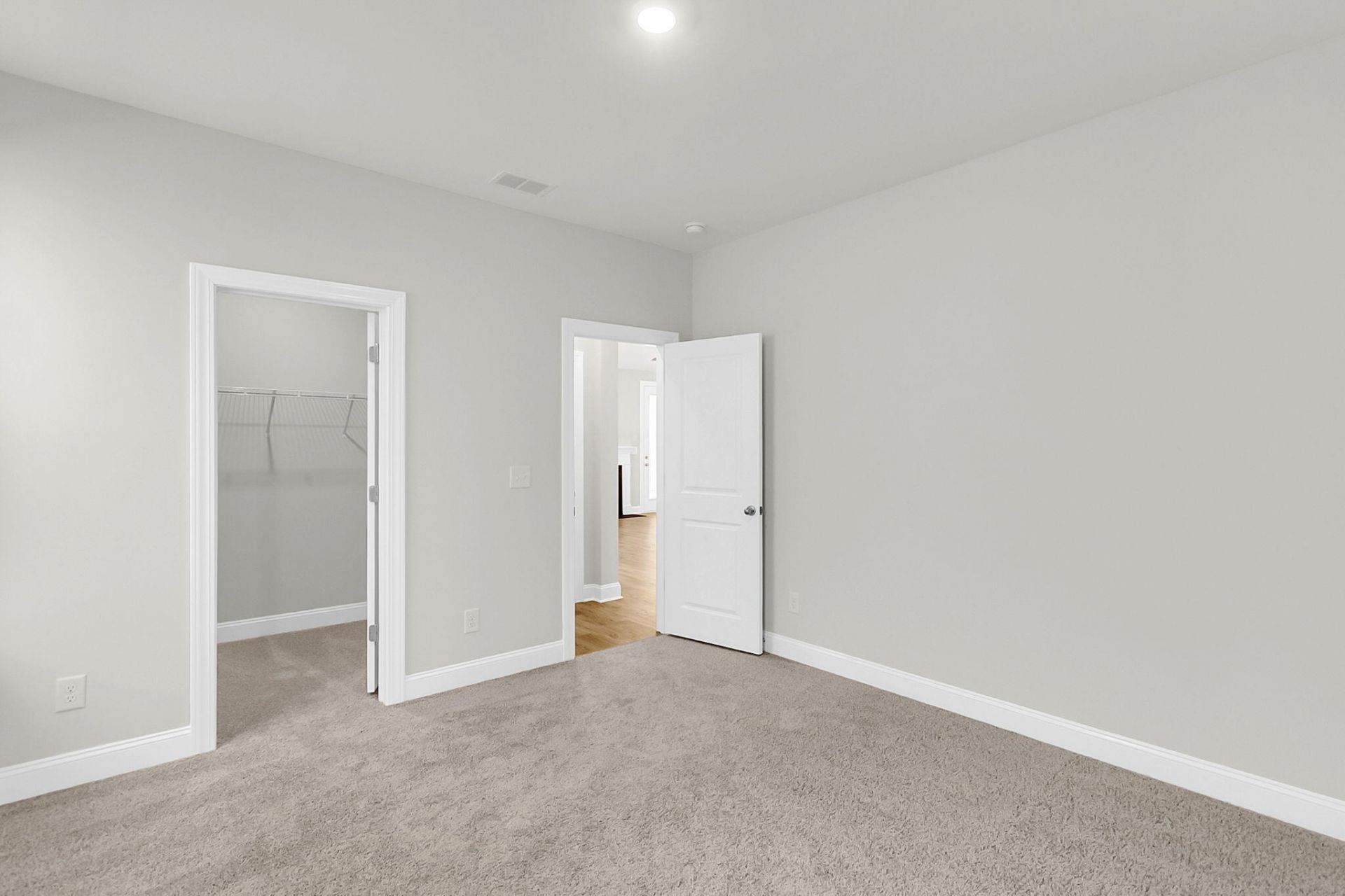 728 Maynard Lane Photo 32