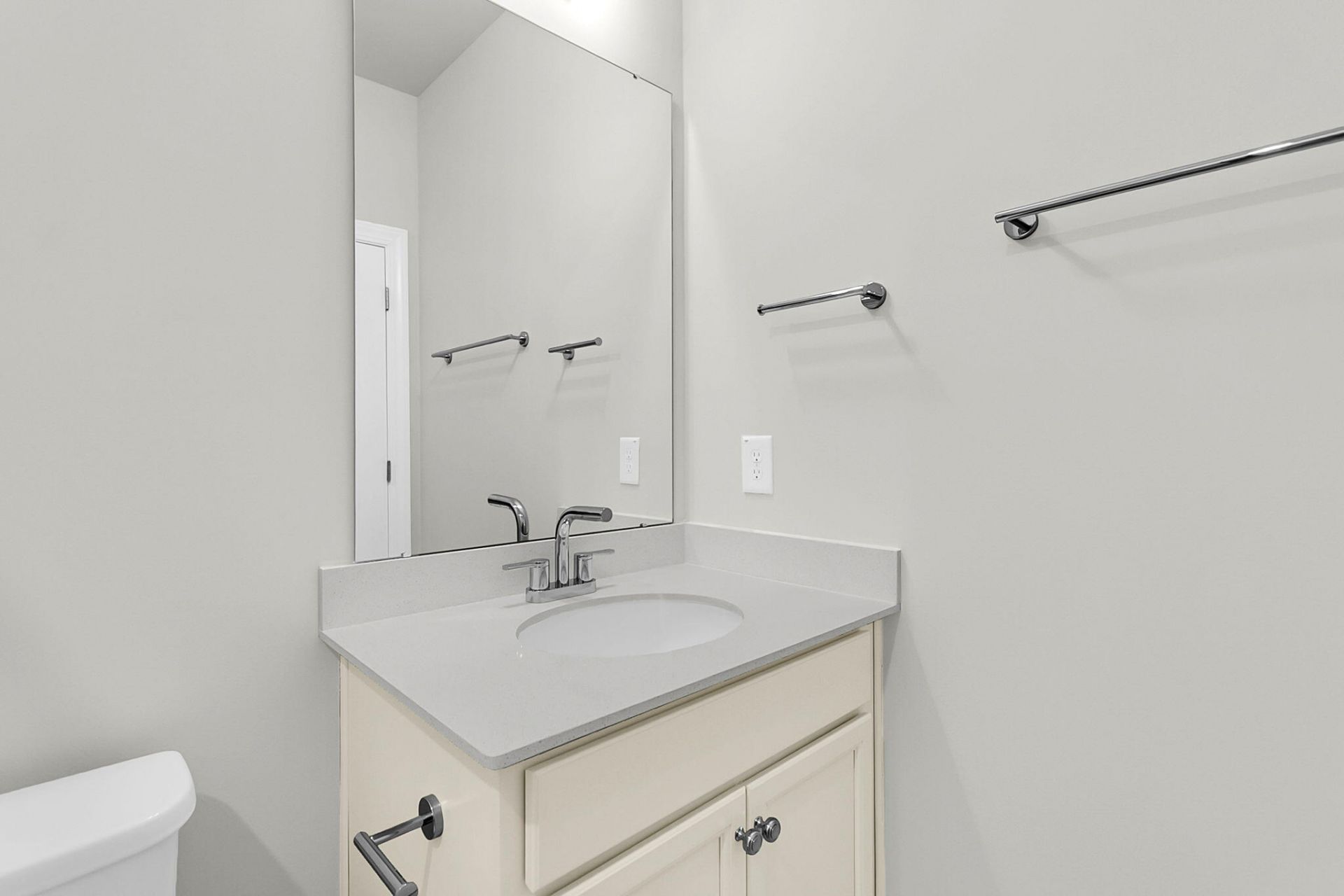 728 Maynard Lane Photo 34