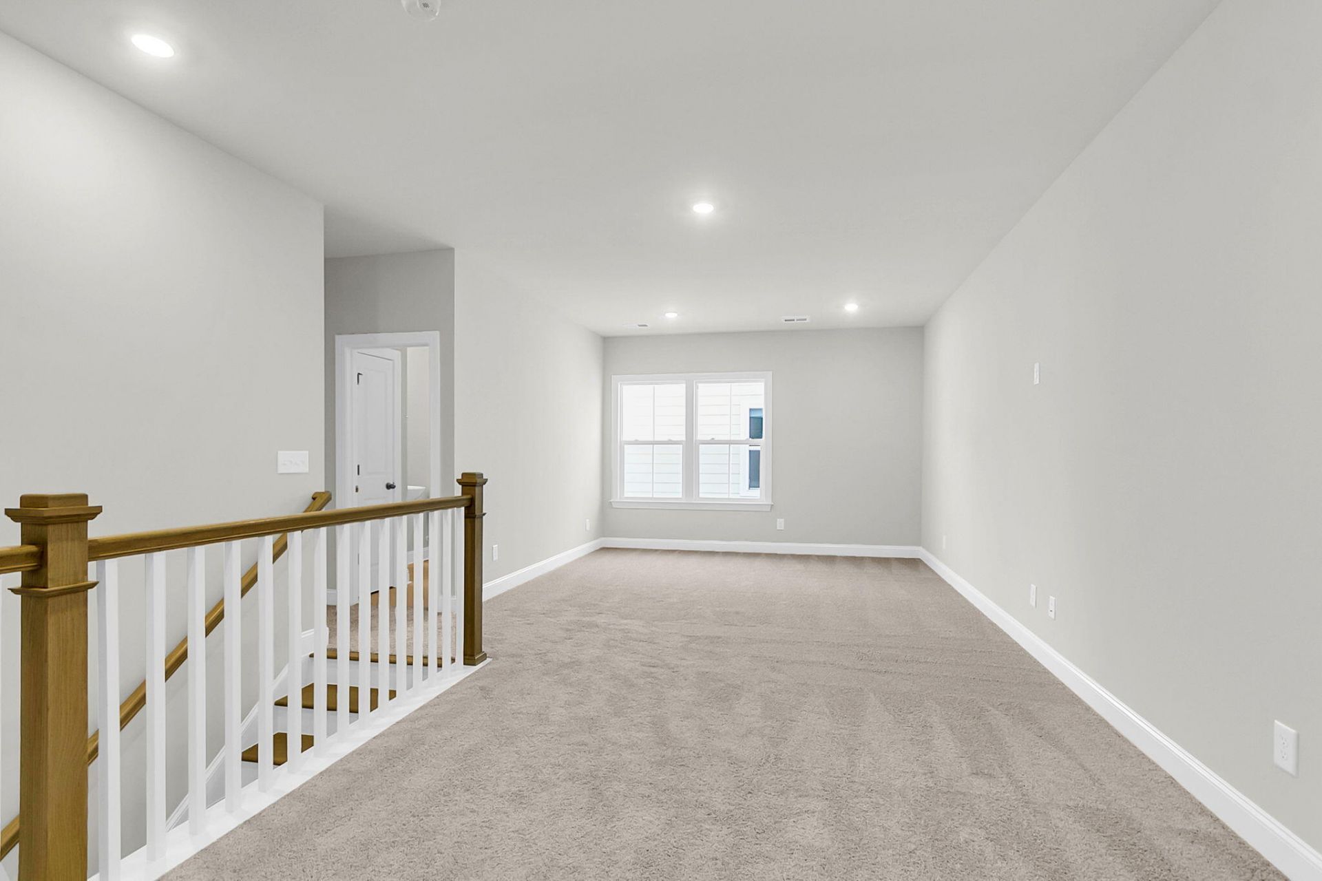 728 Maynard Lane Photo 45