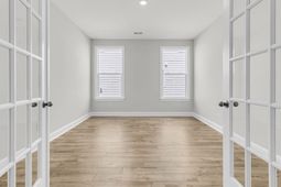 728 Maynard Lane photo 4