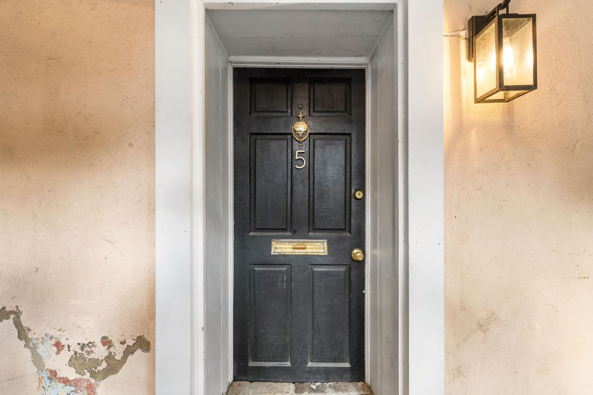 128 Wentworth Street Photo 7