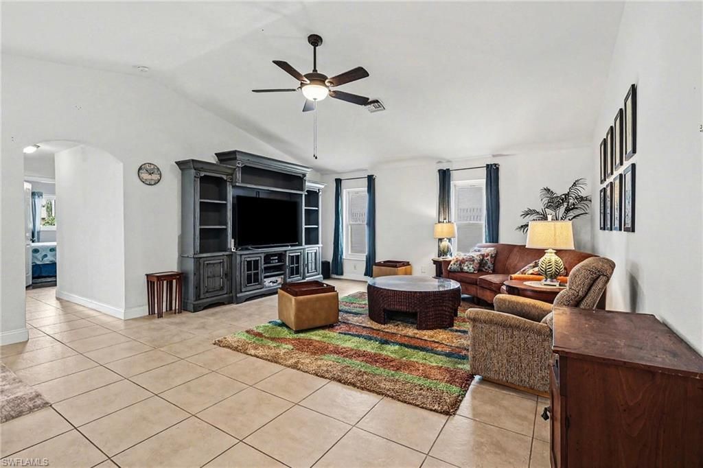 3754 SE 3rd Ave , Cape Coral, FL 33904 Photo