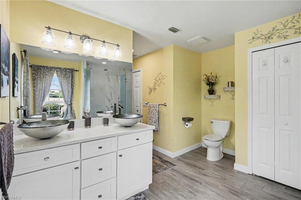 3754 SE 3rd Ave , Cape Coral, FL 33904 Photo