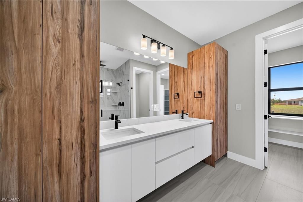 1947 NW 34th Ave , Cape Coral, FL 33993 Photo