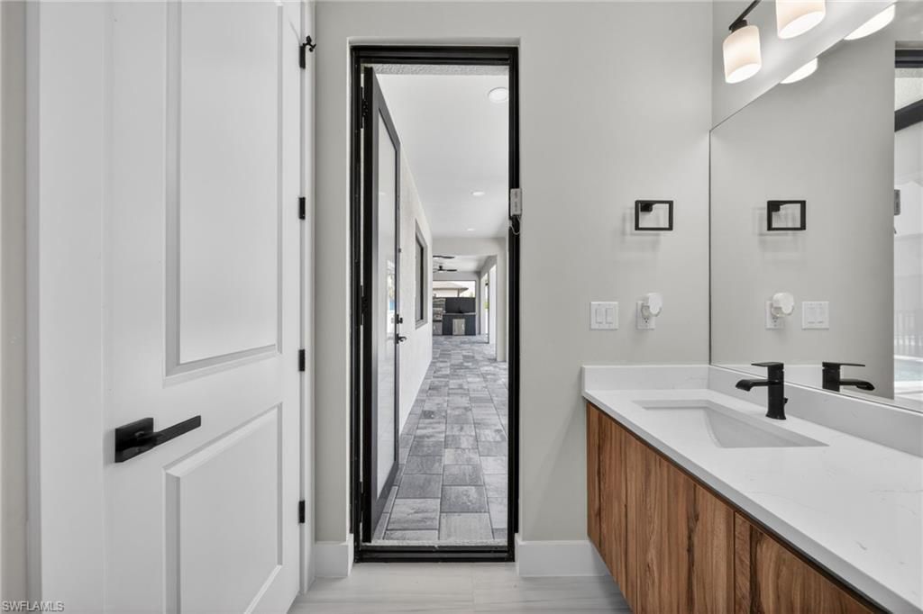 1947 NW 34th Ave , Cape Coral, FL 33993 Photo