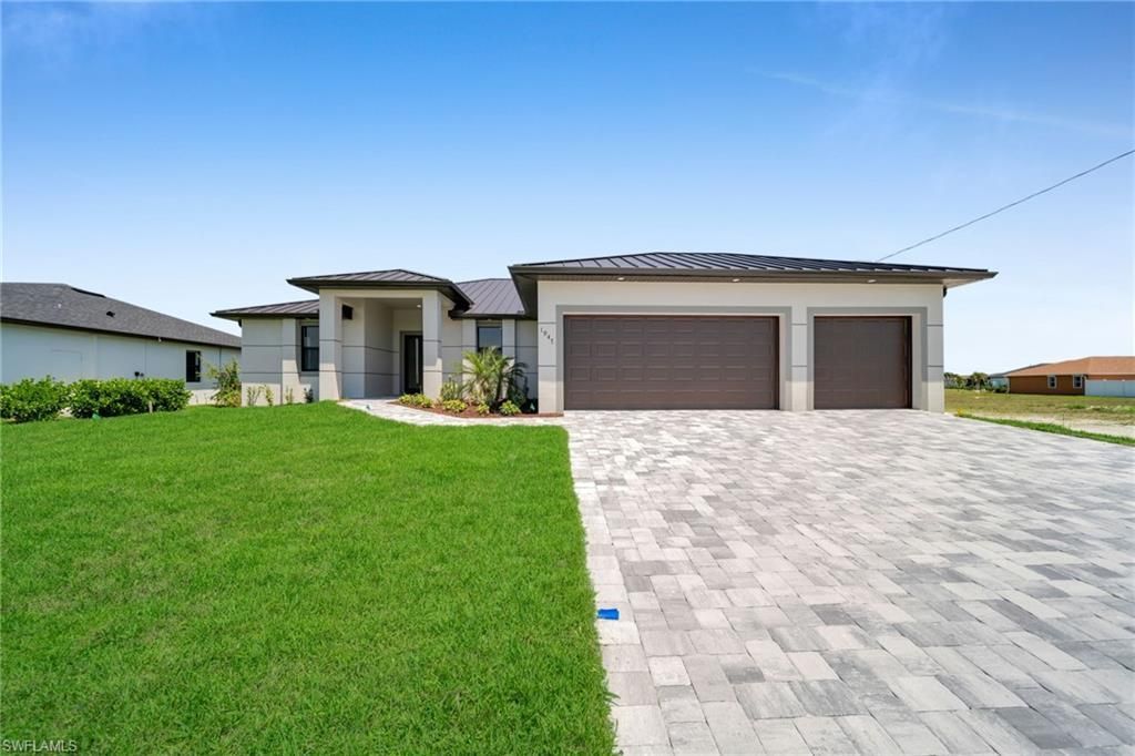 1947 NW 34th Ave , Cape Coral, FL 33993 Photo