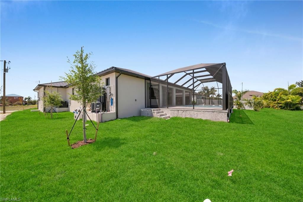 1947 NW 34th Ave , Cape Coral, FL 33993 Photo