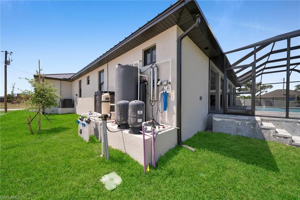 1947 NW 34th Ave , Cape Coral, FL 33993 Photo