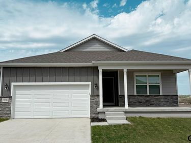 18468 Aurora Street, Omaha, NE 68136