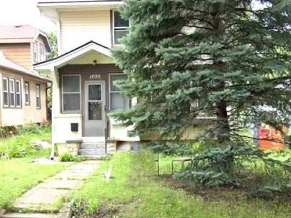 1095 Maryland Avenue E, Saint Paul, MN 55106