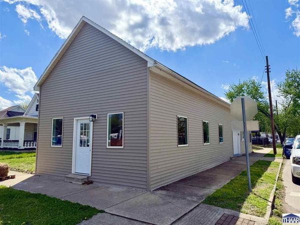 1240 N 4th Street, Terre Haute, IN 47807