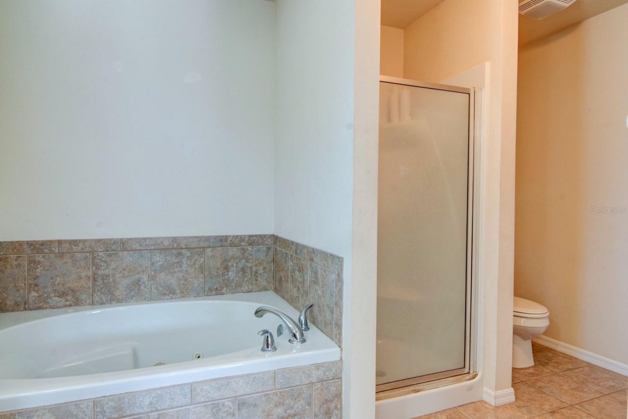 15572 NW 136th Terrace , Alachua, FL 32615 Photo