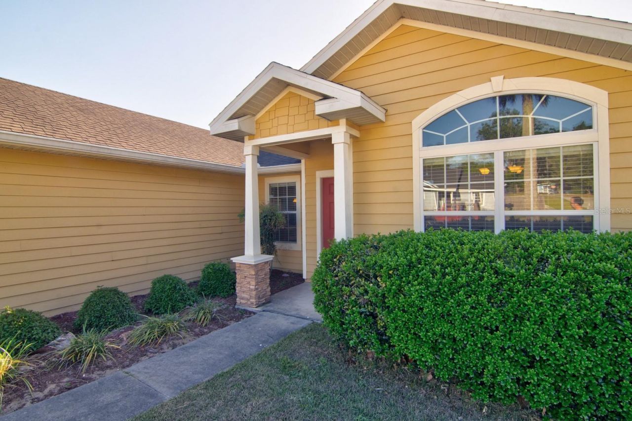 15572 NW 136th Terrace , Alachua, FL 32615 Photo