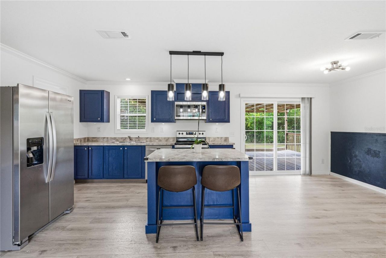 38645 Henry Drive , Zephyrhills, FL 33542 Photo