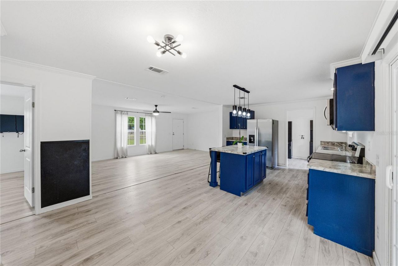 38645 Henry Drive , Zephyrhills, FL 33542 Photo