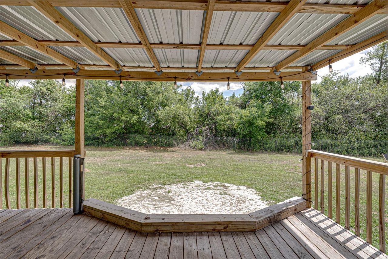 38645 Henry Drive , Zephyrhills, FL 33542 Photo