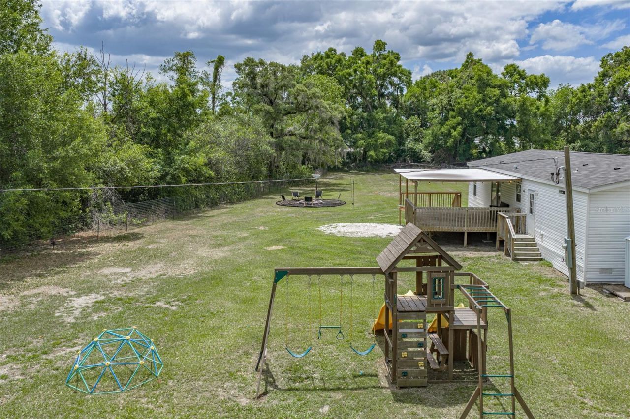 38645 Henry Drive , Zephyrhills, FL 33542 Photo