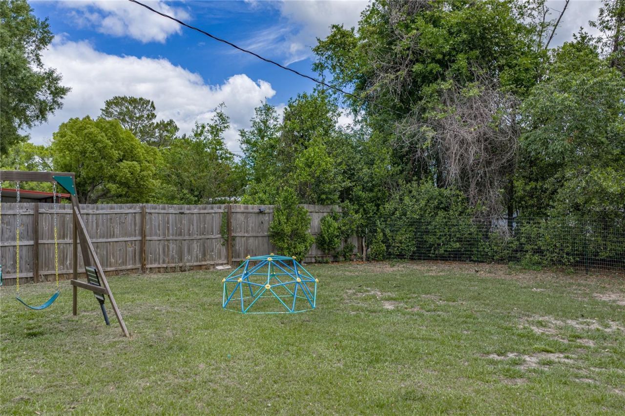 38645 Henry Drive , Zephyrhills, FL 33542 Photo