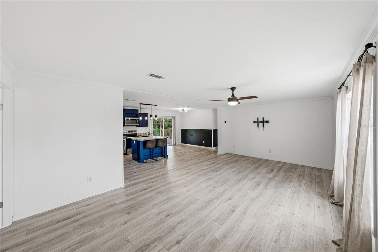 38645 Henry Drive , Zephyrhills, FL 33542 Photo