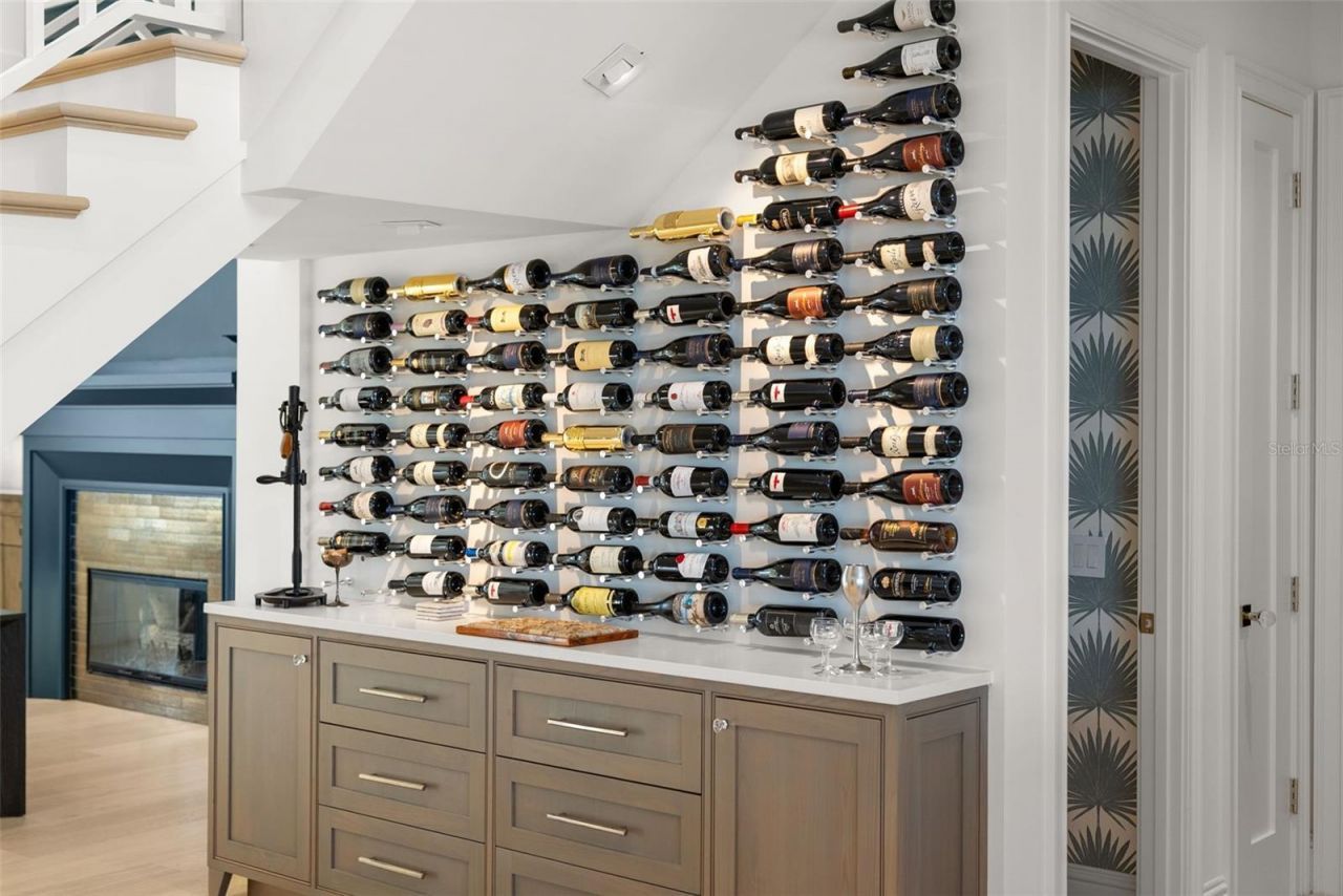 361 S Blvd Of The Presidents, Sarasota, FL 34236 Photo