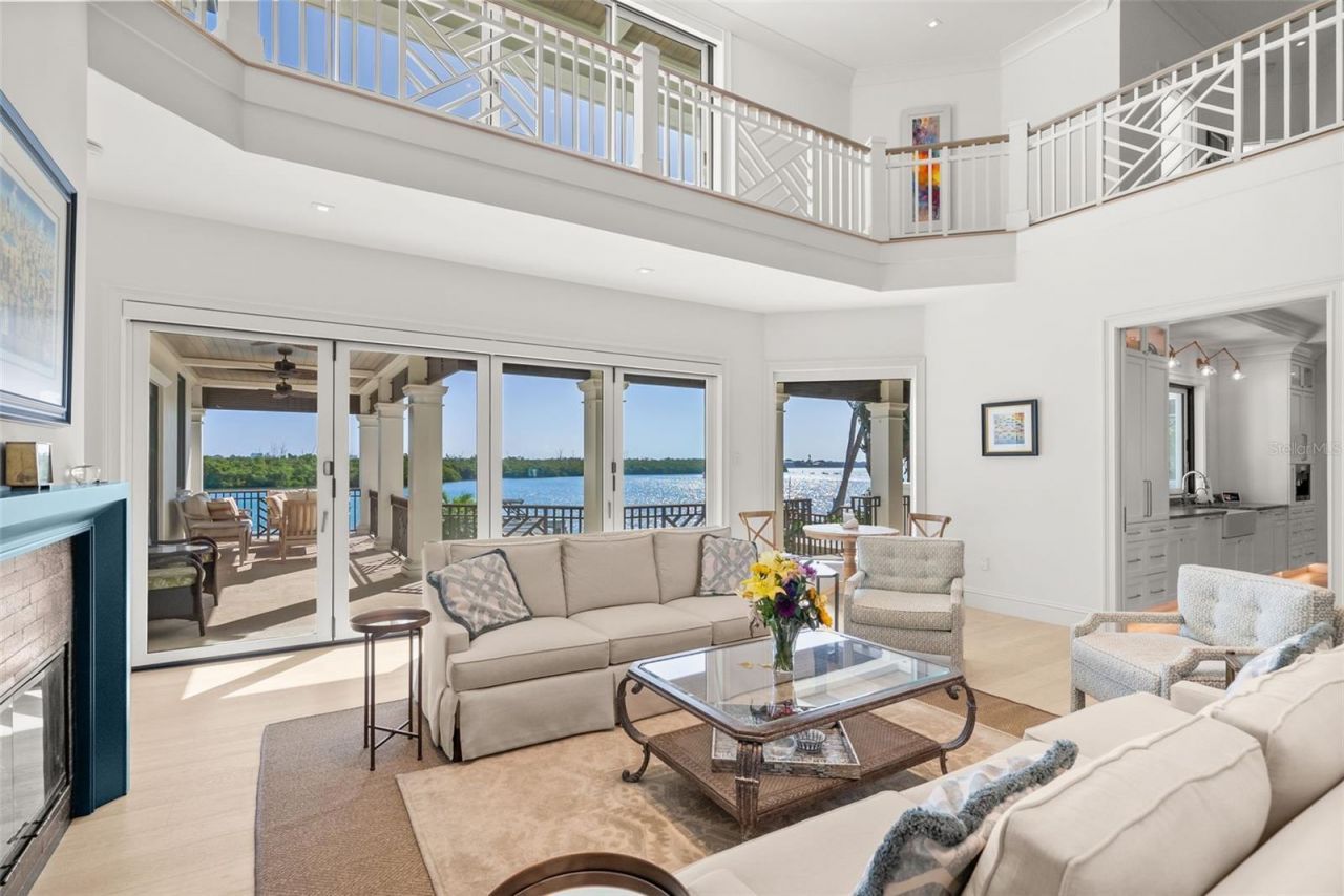 361 S Blvd Of The Presidents, Sarasota, FL 34236 Photo