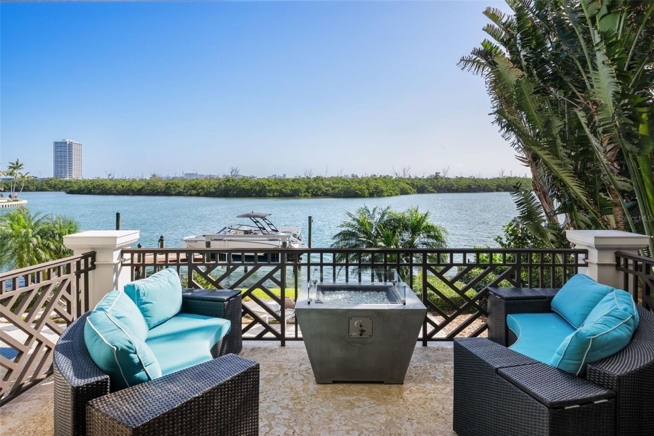 361 S Blvd Of The Presidents, Sarasota, FL 34236 Photo