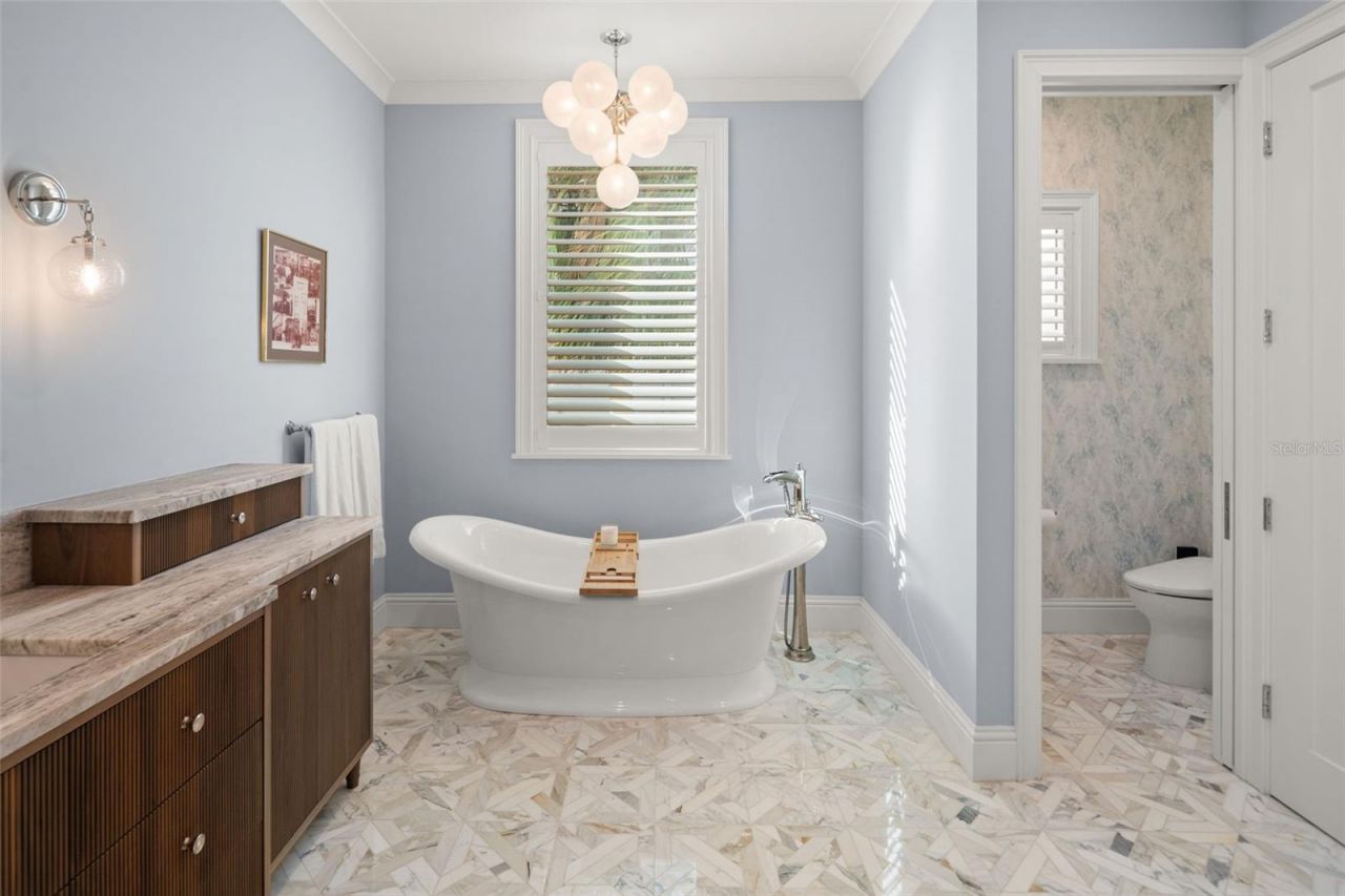 361 S Blvd Of The Presidents, Sarasota, FL 34236 Photo