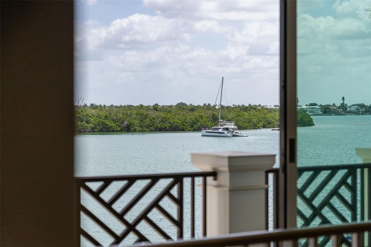 361 S Blvd Of The Presidents, Sarasota, FL 34236 Photo