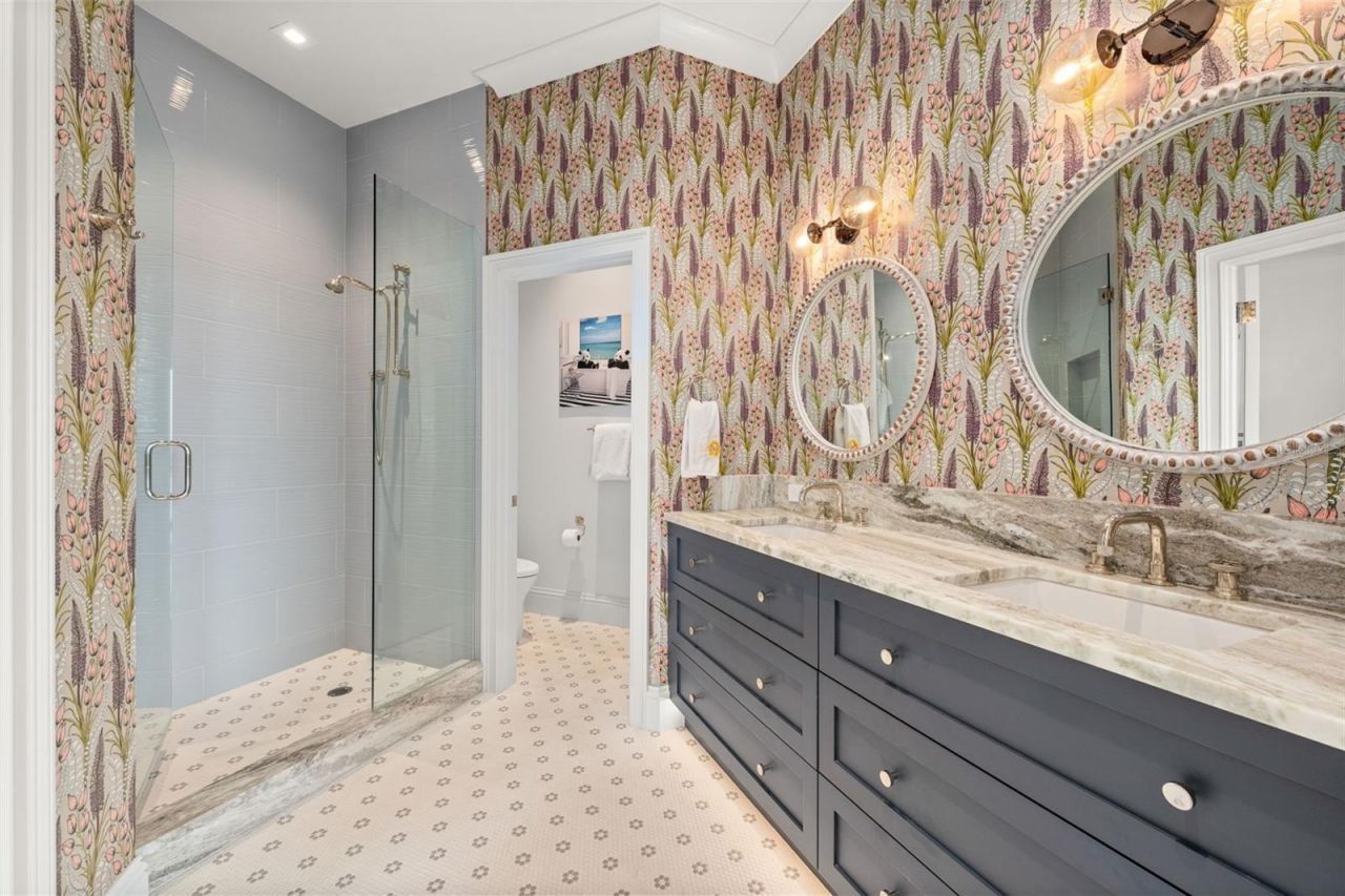 361 S Blvd Of The Presidents, Sarasota, FL 34236 Photo