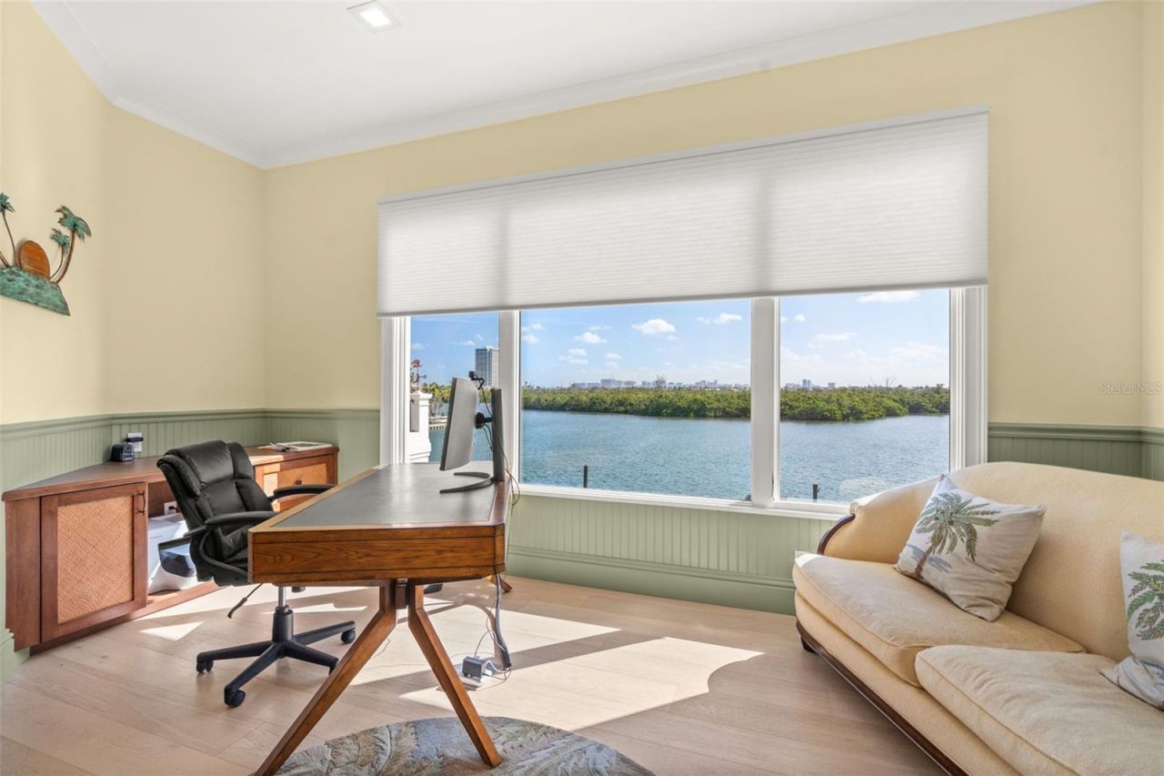 361 S Blvd Of The Presidents, Sarasota, FL 34236 Photo