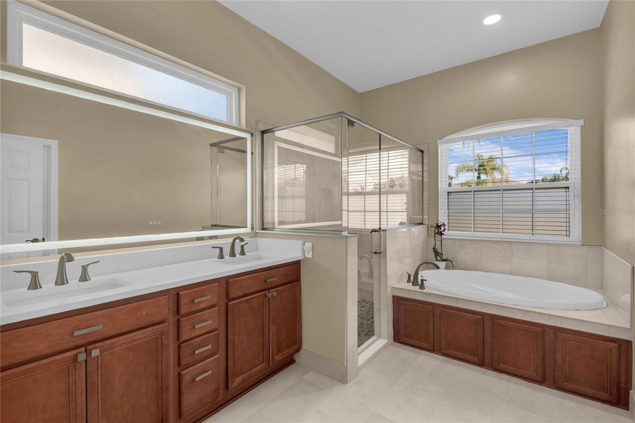 9806 Mountain Lake Drive , Orlando, FL 32832 Photo