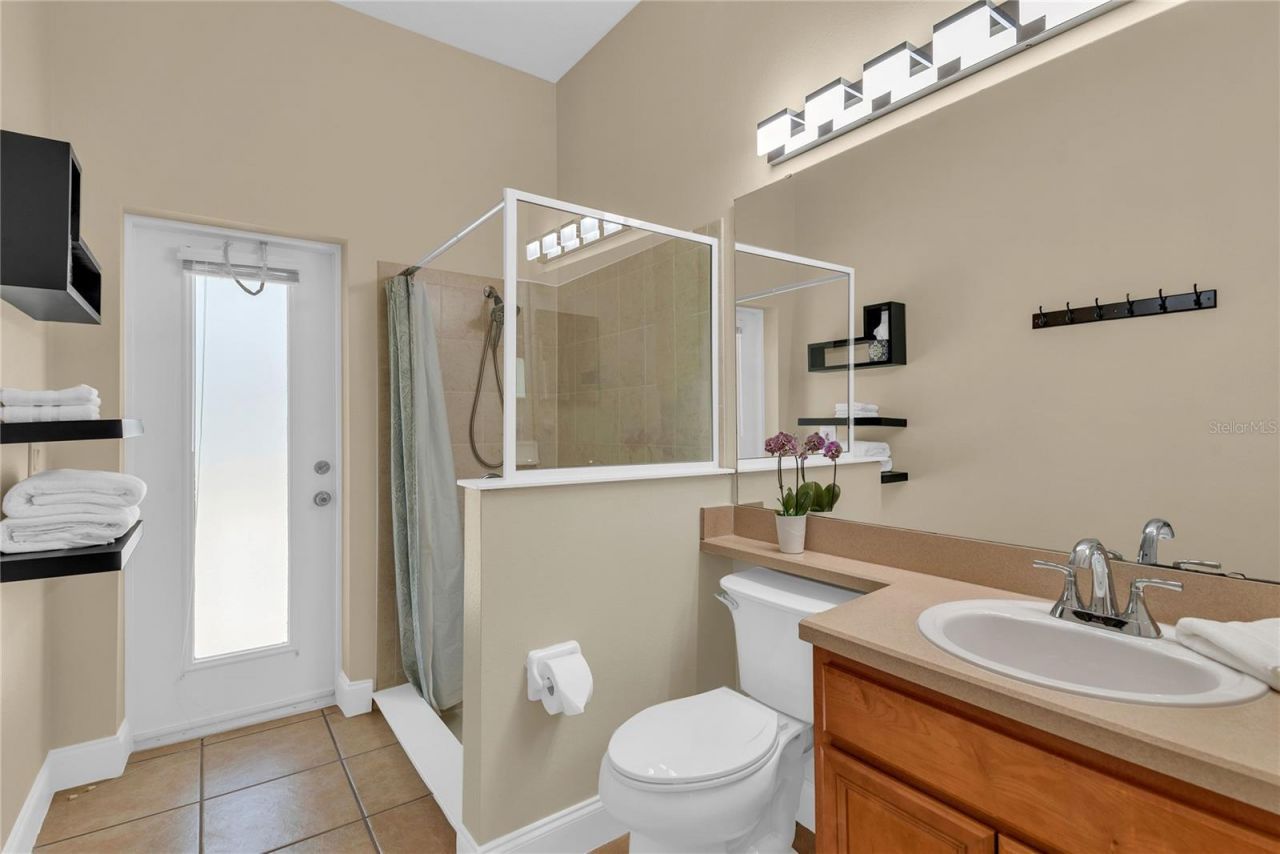 9806 Mountain Lake Drive , Orlando, FL 32832 Photo