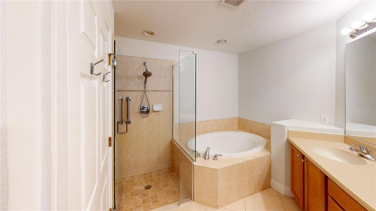 8227 Miramar Way, Unit 104, Lakewood Ranch, FL 34202 Photo