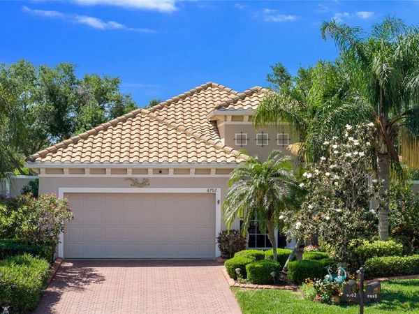 6702 41ST STREET CIRCLE E, SARASOTA, FL 34243