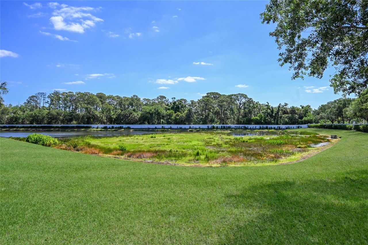 6702 41st Street Circle E, Sarasota, FL 34243 Photo