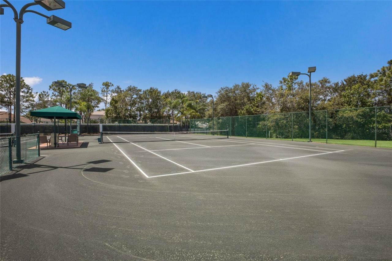 6702 41st Street Circle E, Sarasota, FL 34243 Photo