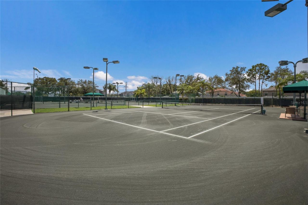 6702 41st Street Circle E, Sarasota, FL 34243 Photo